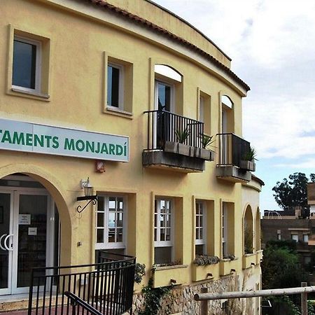 Apartaments Ar Enjoy Monjardi Льорет-де-Мар Екстер'єр фото