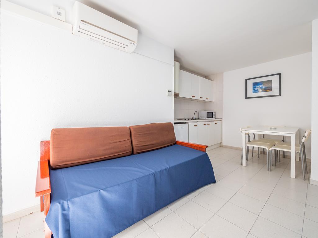 Apartaments Ar Enjoy Monjardi Льорет-де-Мар Екстер'єр фото
